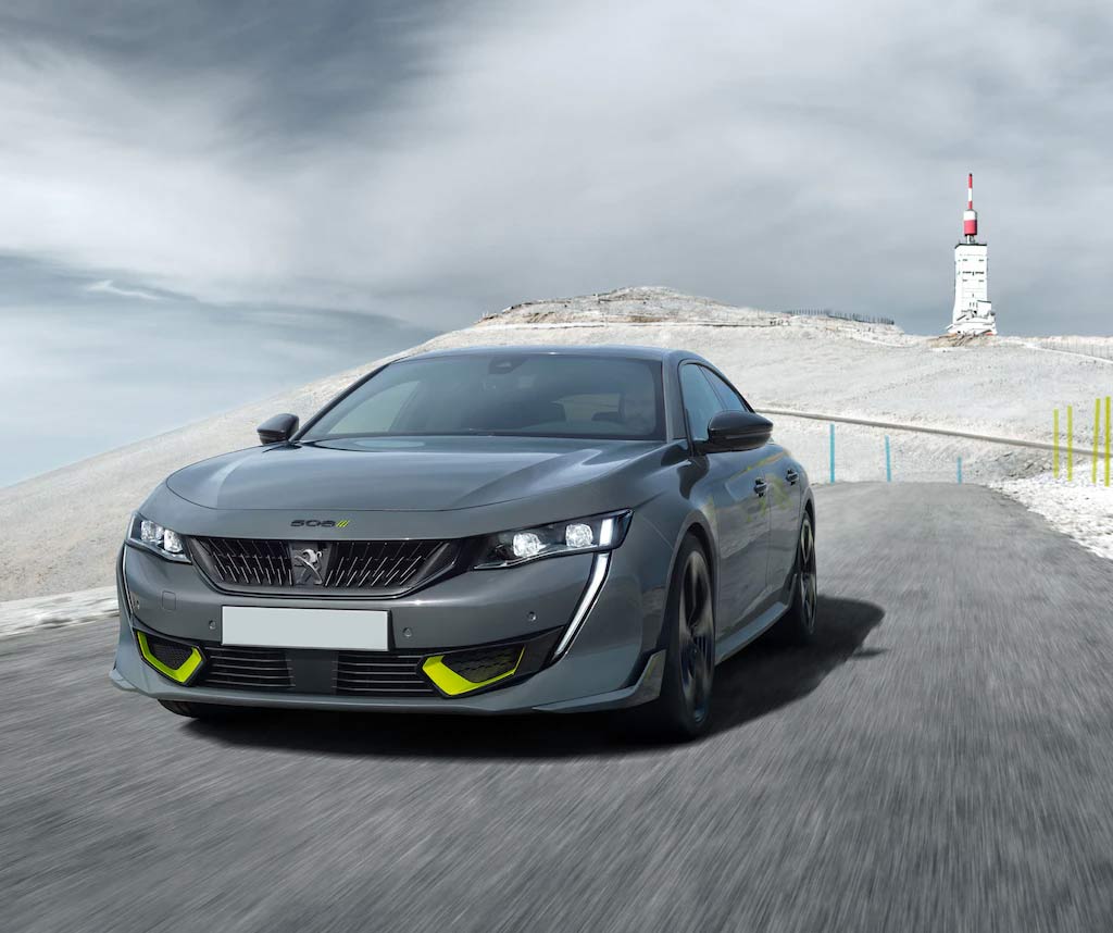 peugeot-508-pse-driving-the-countryside