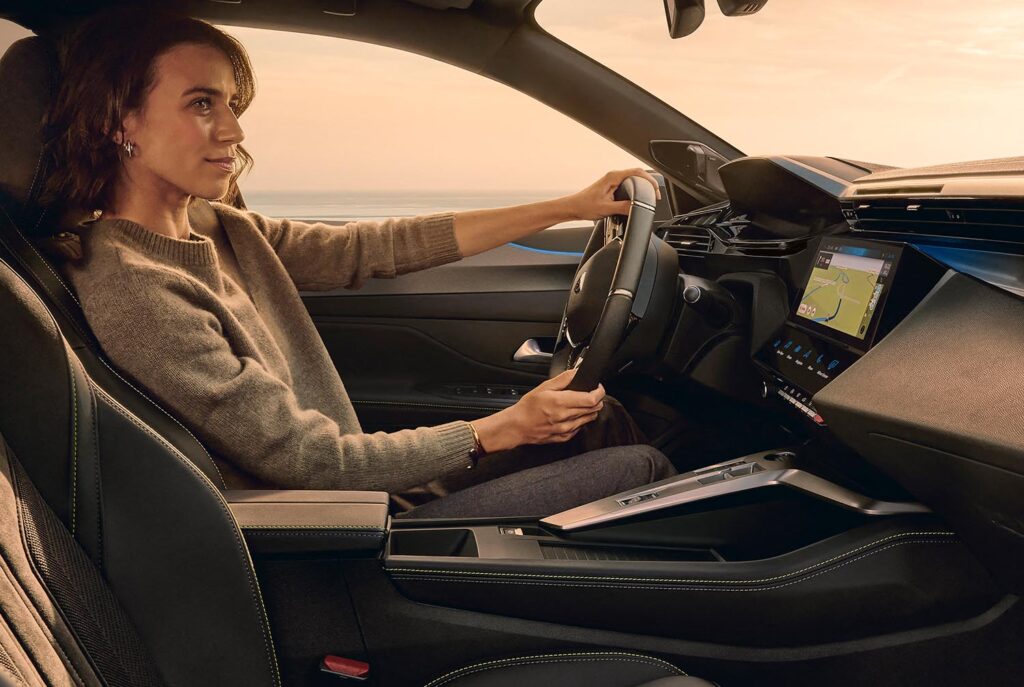 _0009_Peugeot-new-408-fastback-car-sales-aldershot-hampshire-media-_0023