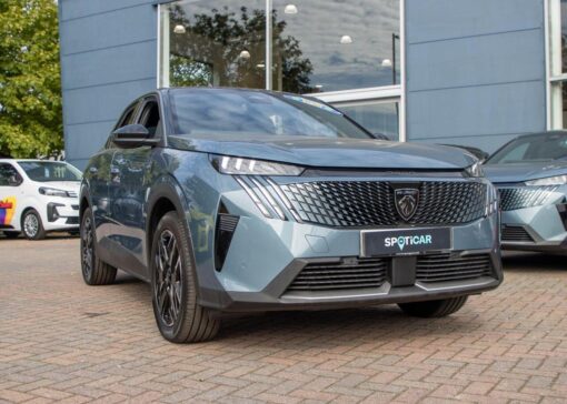 2025 Peugeot 3008