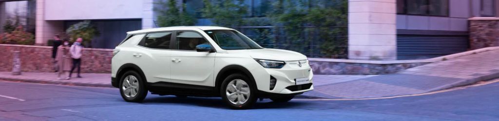 new-ssangyong-korando-e-motion-on-the-road