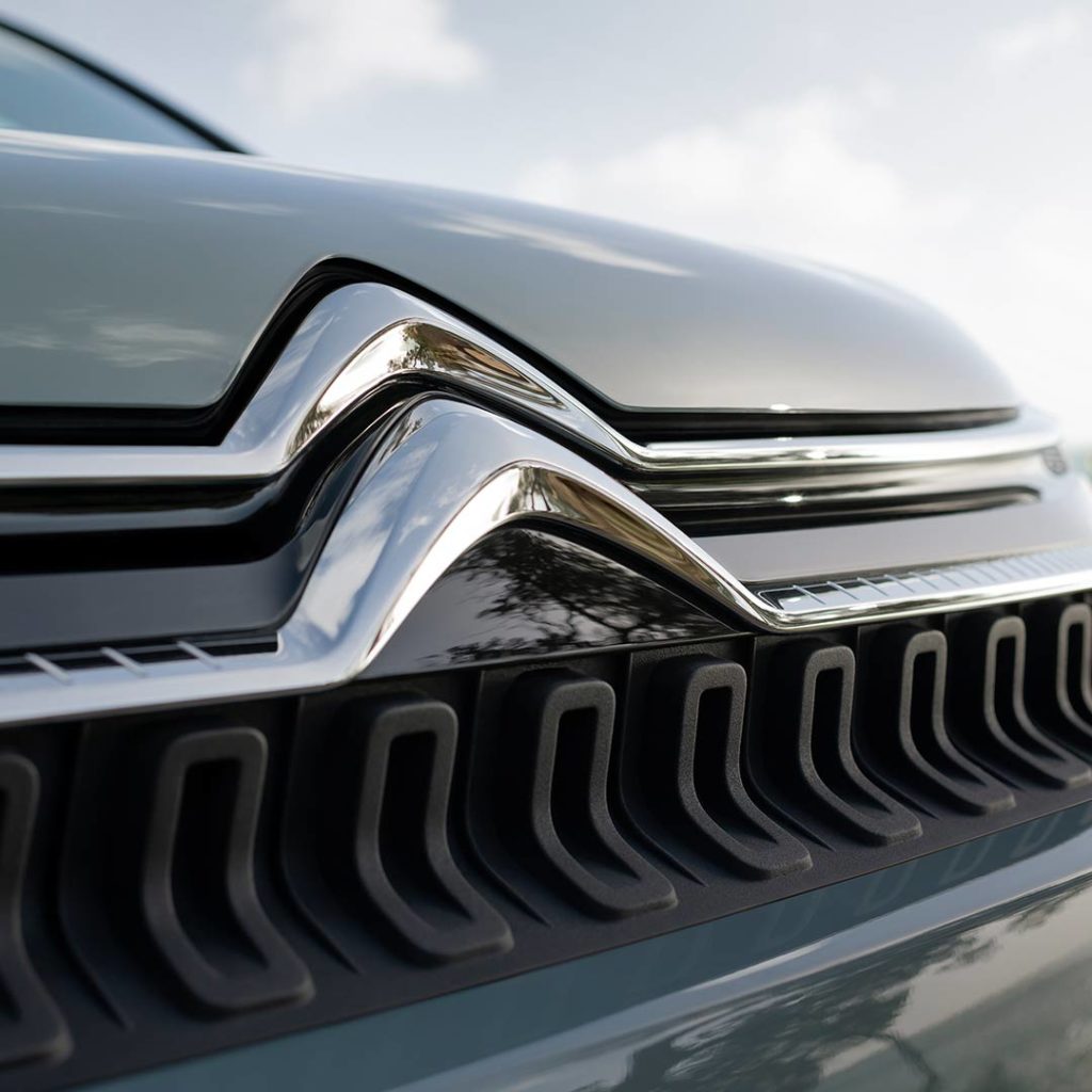 new-c3-aircross-suv-2021-front-grille