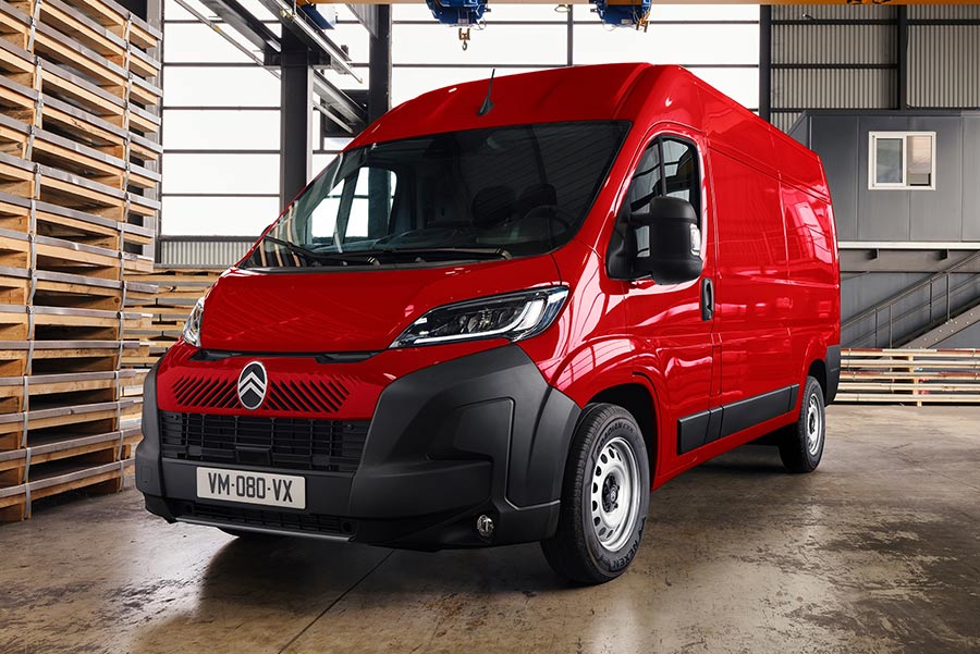citroen-relay-van-sales-jump